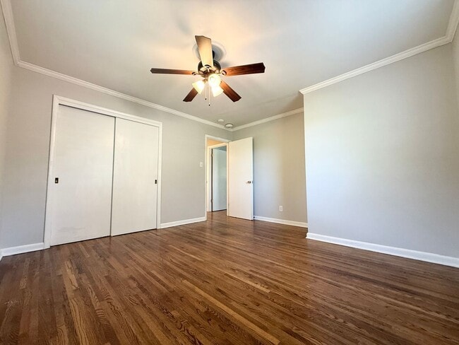 Building Photo - 6604 Granada Dr