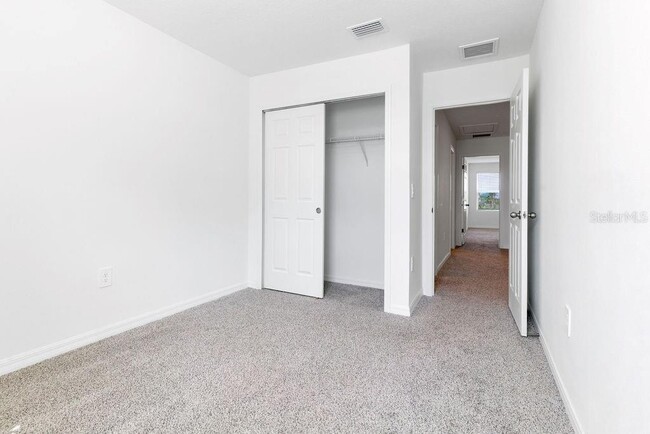 Building Photo - 16468 Happy Eagle Dr