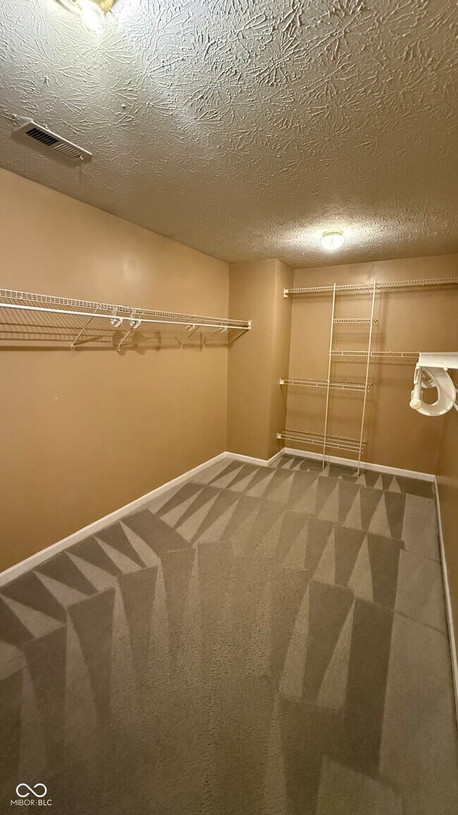 Building Photo - 6526 Abby Ln