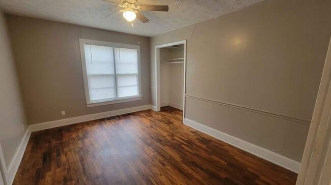 Building Photo - 2 Bedroom House in Pryor