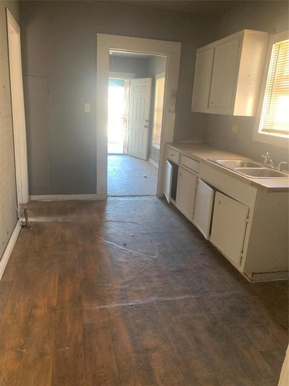 Building Photo - 2112 Bleker St