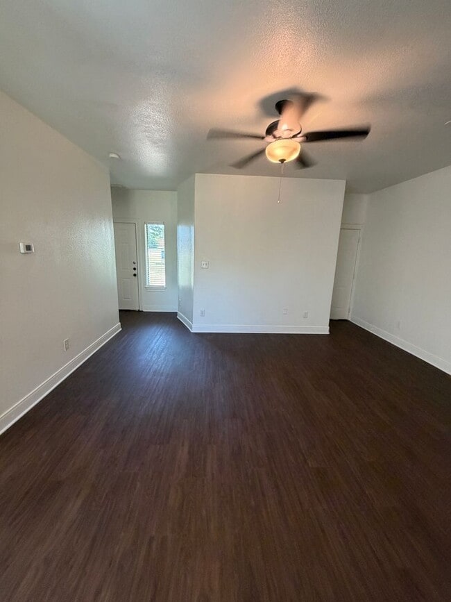 Building Photo - 146 Keo Kea Ct
