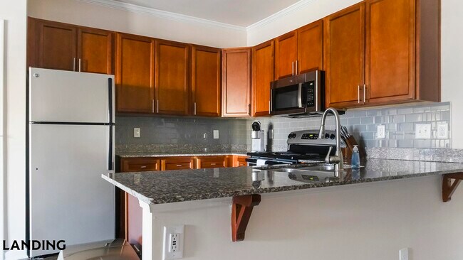 Building Photo - 100 Waterstone Park Cir