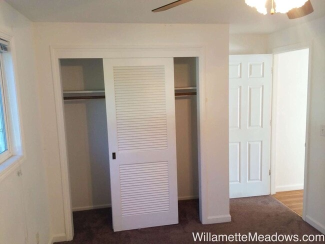 Building Photo - Magnificent 3 Bedrooms, 2 Bathrooms House ...