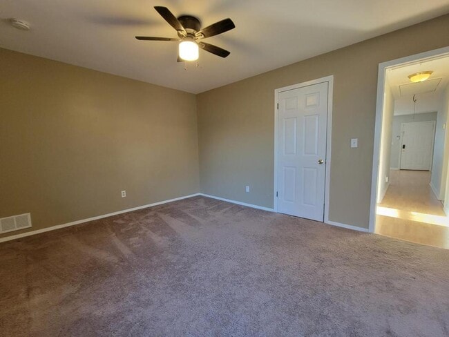 Building Photo - 62 Seabreeze Way