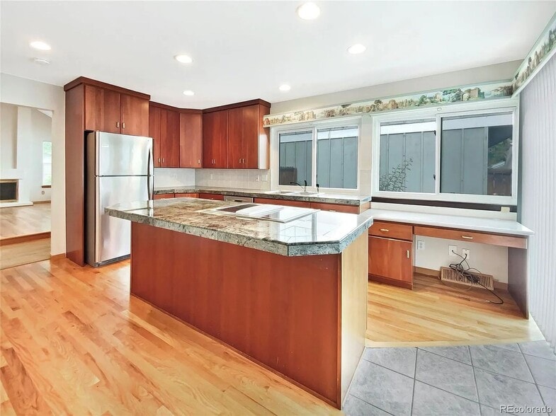 Building Photo - 8708 Independence Way
