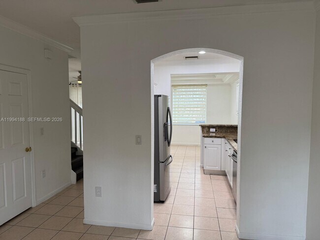 Building Photo - 650 NW 170th Terrace