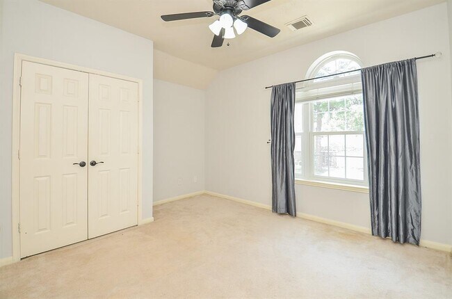 Building Photo - 15018 Moss Boulder Ct