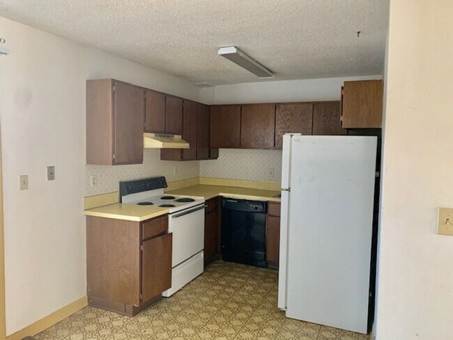 Building Photo - 810 37th Ave Ct