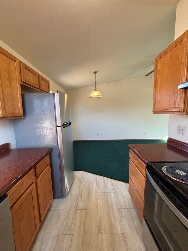 Building Photo - 284 Jefferson St