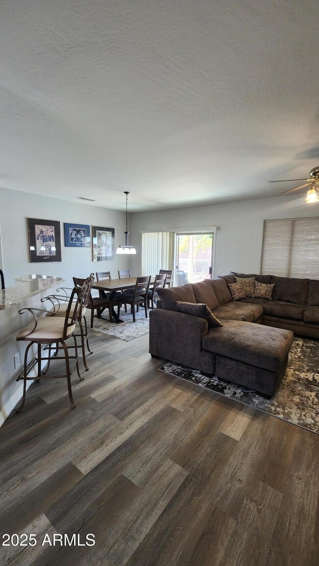 Building Photo - 16414 W Salado Creek Dr