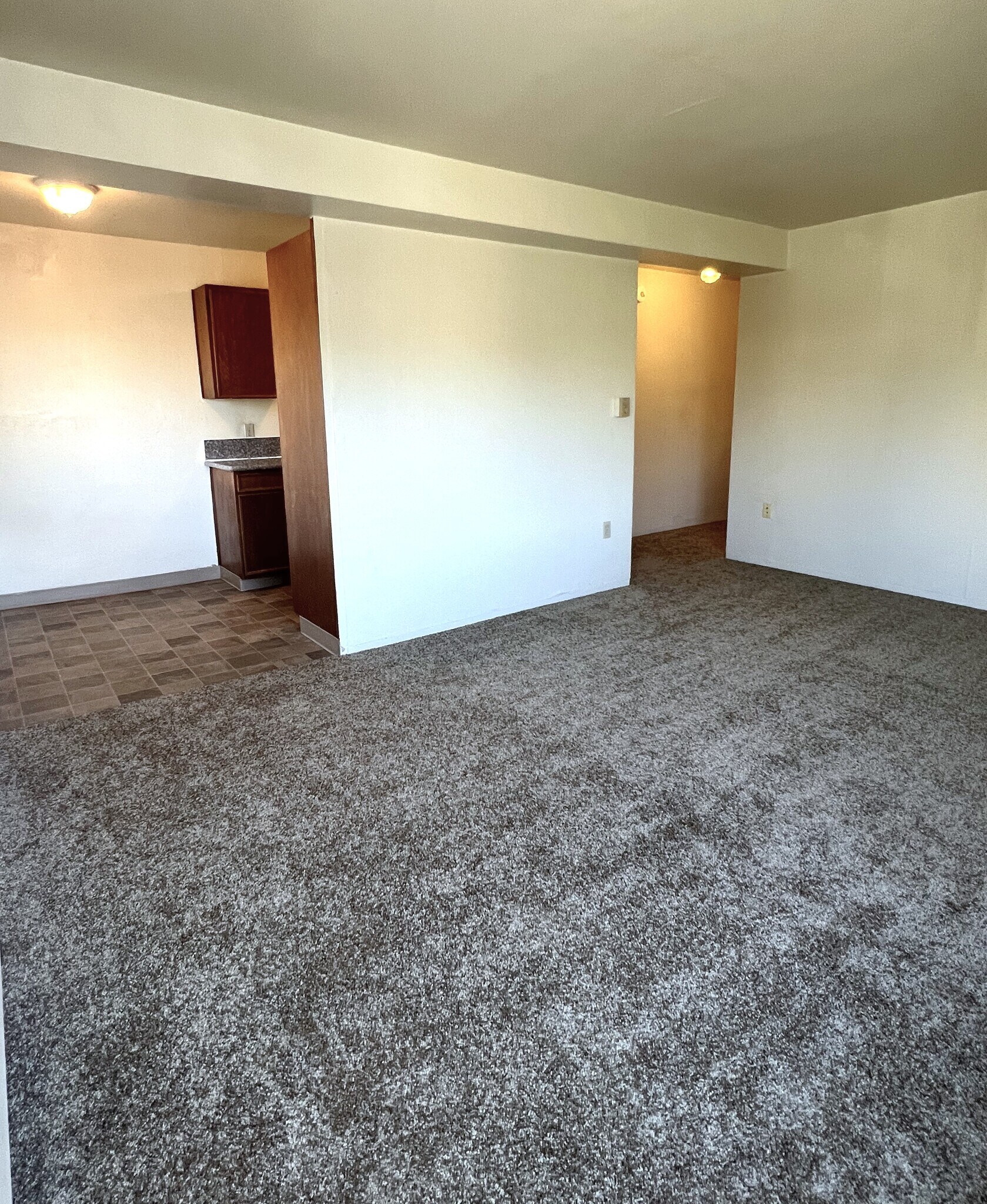 Building Photo - 145 NW 16th St