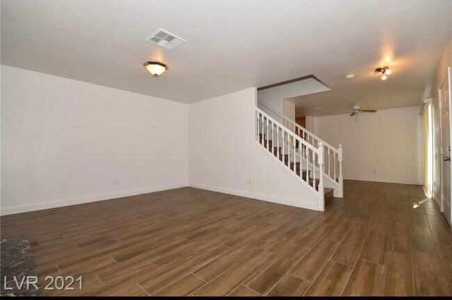 Building Photo - 276 Star Cluster Cir