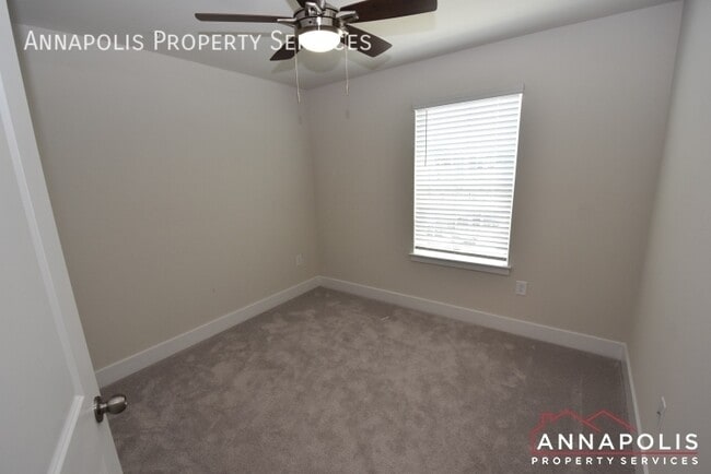 Building Photo - 773 A Annapolis Neck Road-