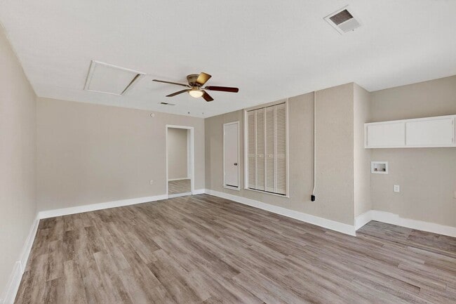 Building Photo - Cozy Living Near Rockwall Lake