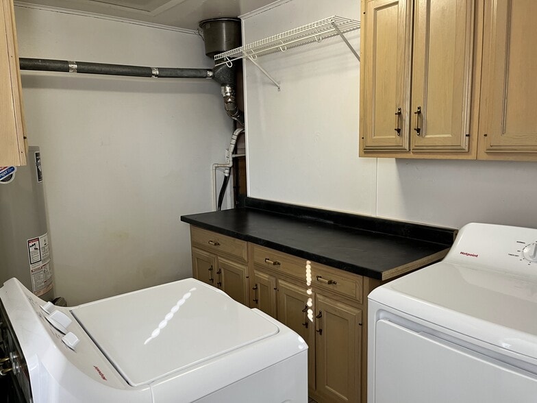 Laundry - 920 Spruce Street