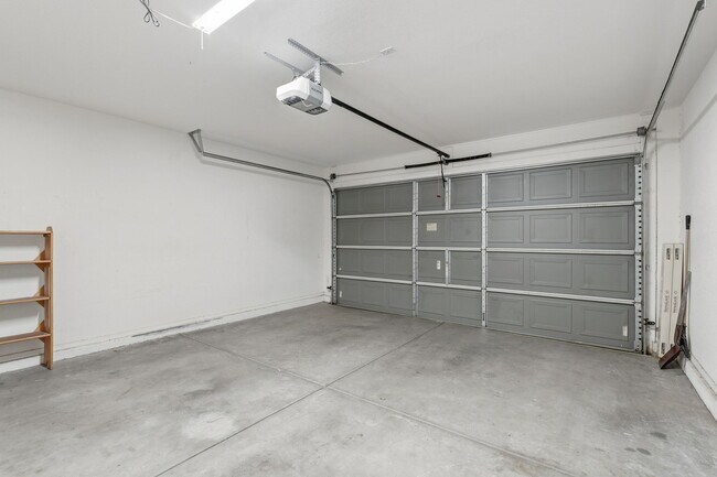 Building Photo - 10252 E Wasp Spring Dr