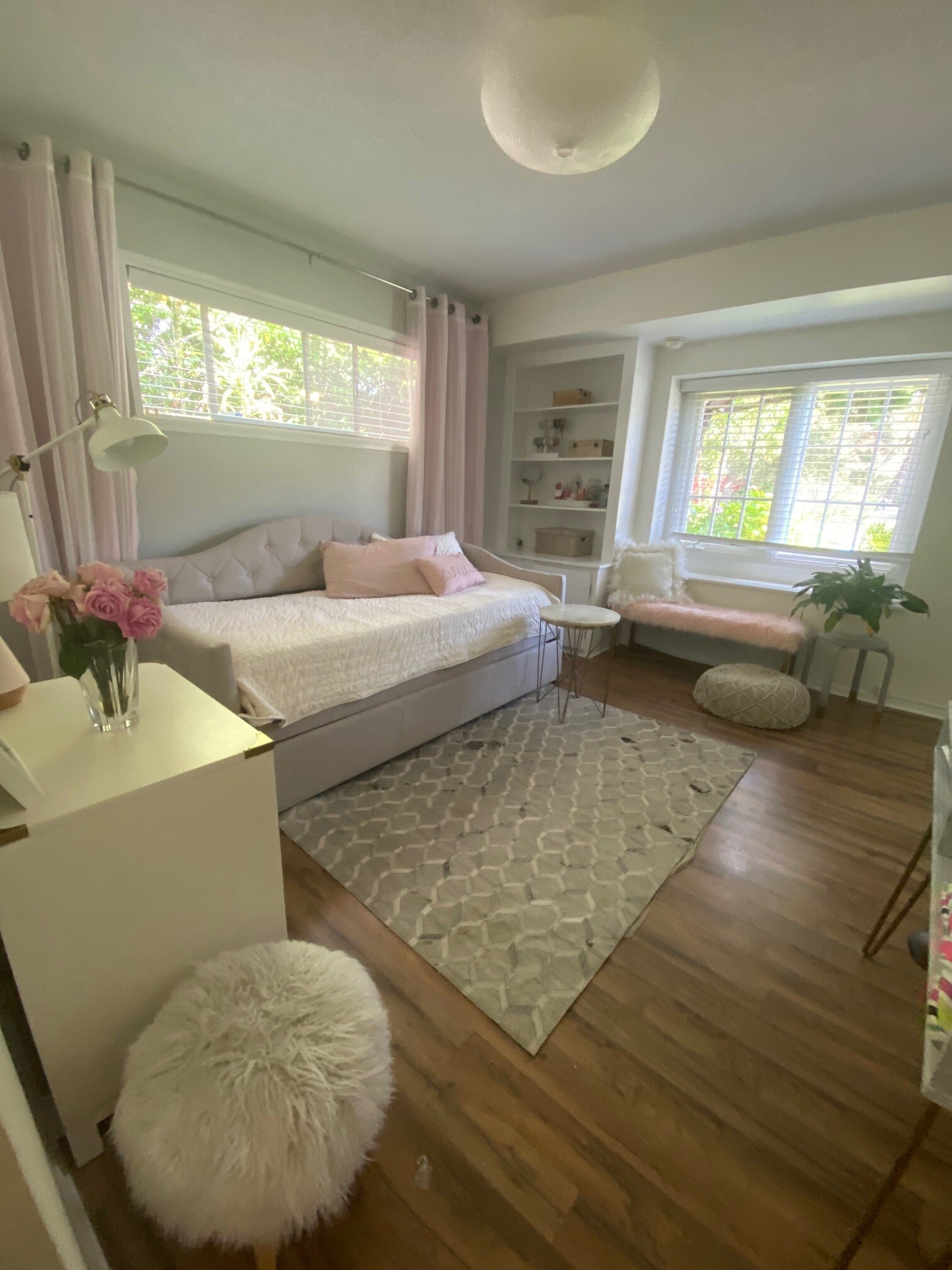3rd Bed - 138 Serafin St