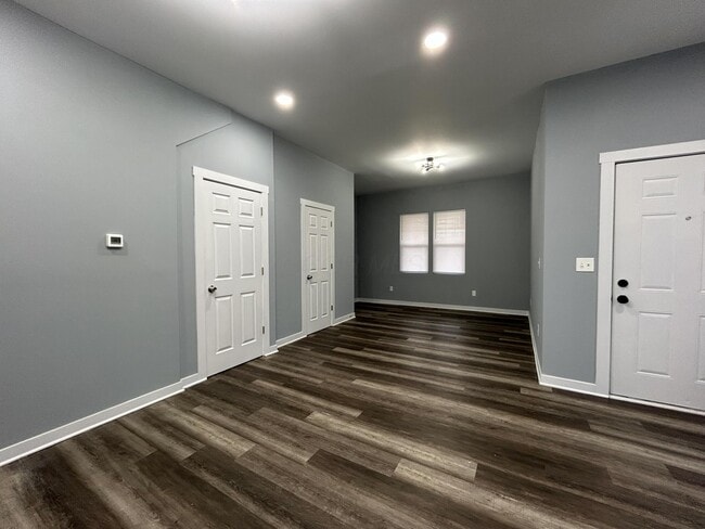 Building Photo - 208 N Guilford Ave