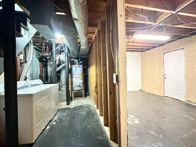 Building Photo - 3416 Mountainside Rd