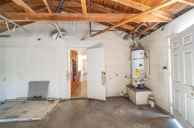 Building Photo - 17433 Sultana St