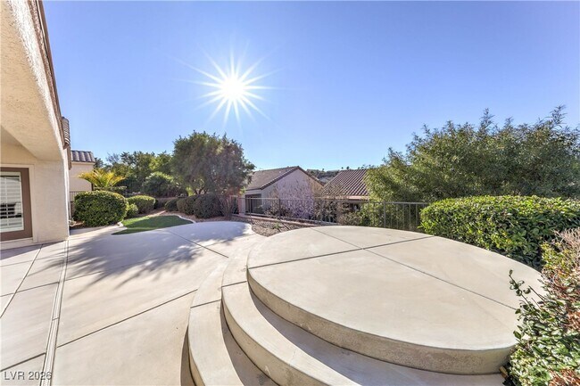 Building Photo - 2219 Bannerwood St