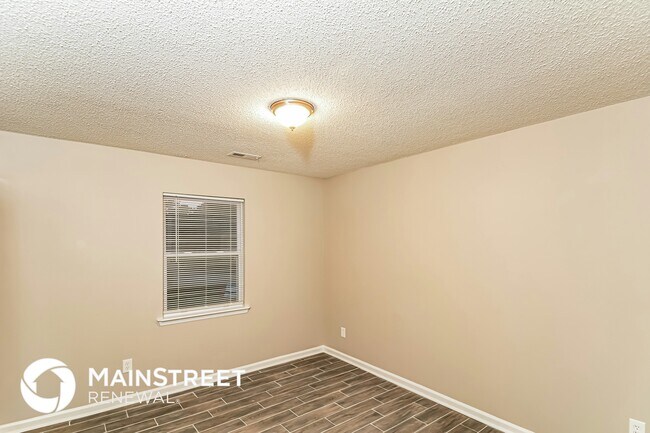 Building Photo - 1 Olive Pl