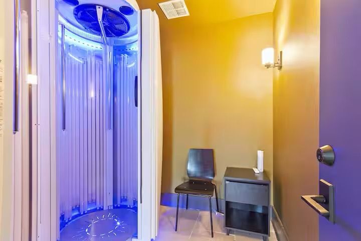 Building Photo - 680 6th Ave NE