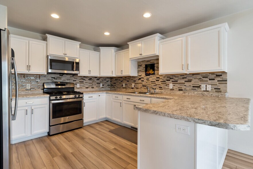 Building Photo - 12212 Sunpark Ln