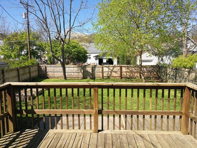 Building Photo - 100 Morris Ave