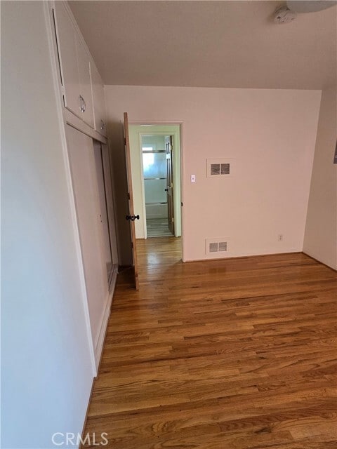 Building Photo - 502 E Cypress Ave