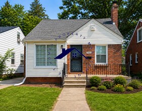 Building Photo - 19503 Mansfield St