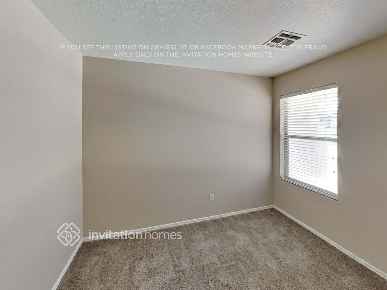 Building Photo - 10749 W Carlota Ln