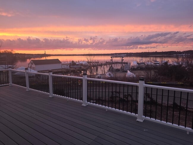 Building Photo - 595 Kingfisher Cir