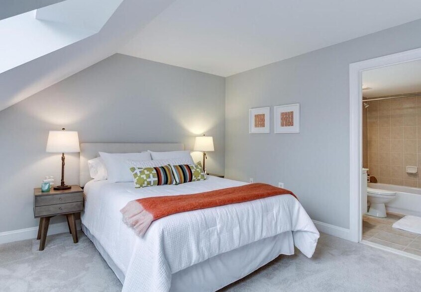 Bedroom #2 - 1400 East Capitol St NE