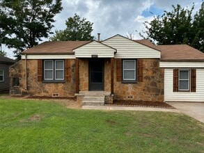 Building Photo - 1407 Felix Pl