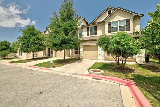 Building Photo - 7202 Redding Dr
