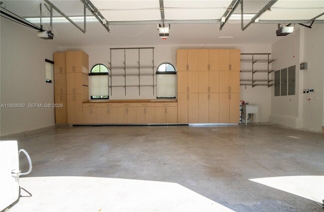 Building Photo - 6450 SW 126th Street Rd