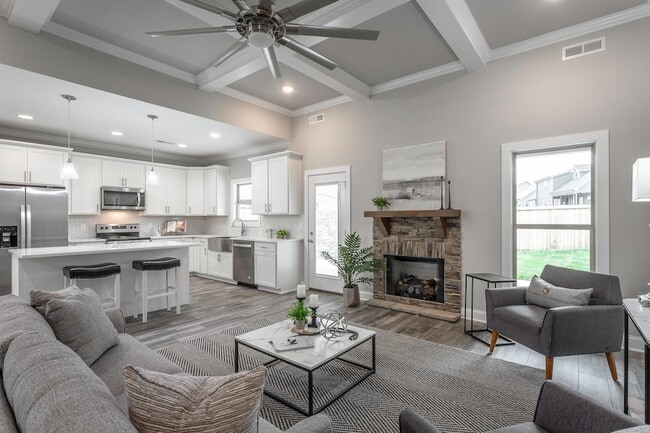 Building Photo - 8955 Silver Maple Dr
