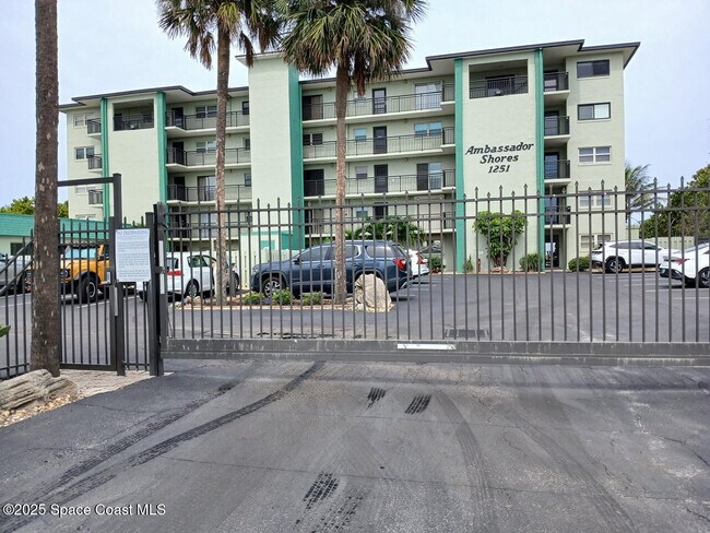 Building Photo - 1251 S Atlantic Ave