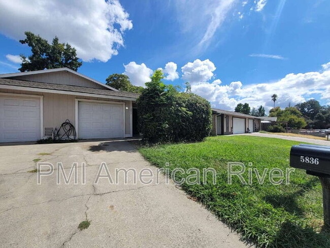 Primary Photo - 5834 Sperry Dr
