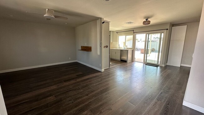 Building Photo - Wonderful 4 bedroom 2 bath home for rent in the heart of Mira Mesa!