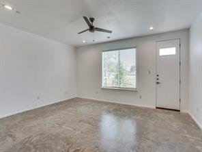 Building Photo - 3275 Dallas St