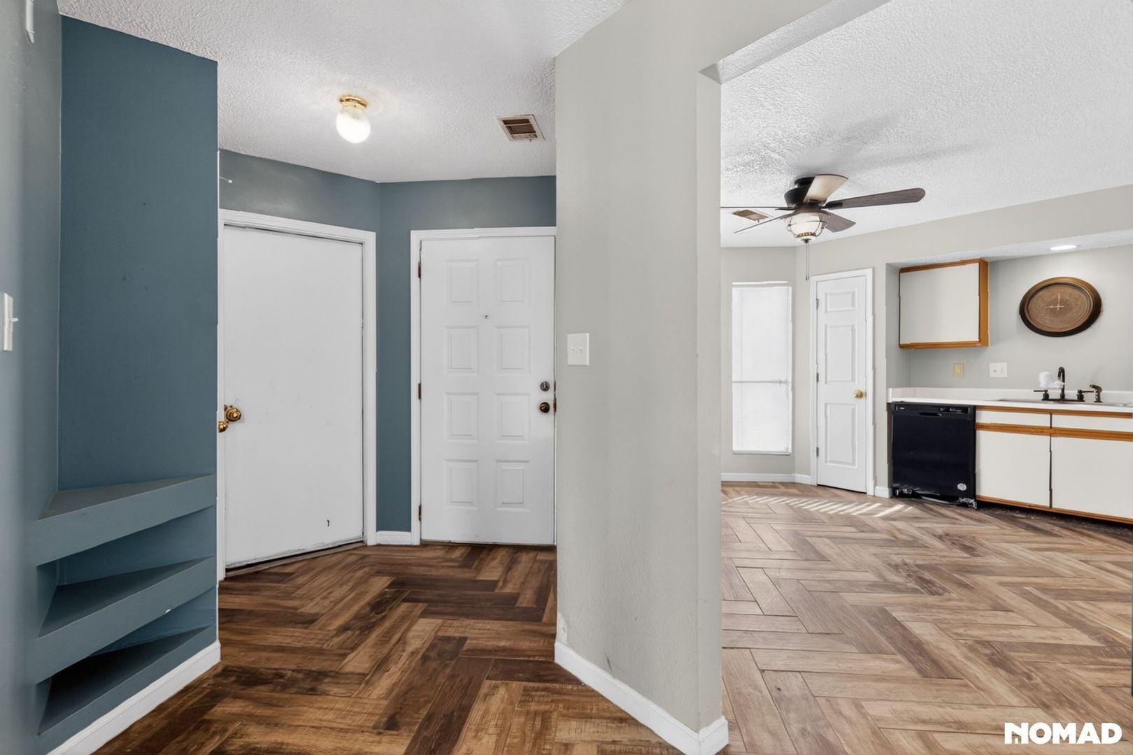 Building Photo - 1328 Rebecca Rd NE