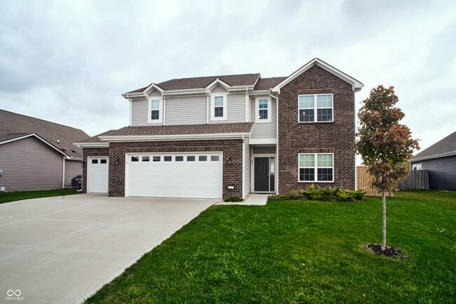 Building Photo - 681 N Crystal Dr