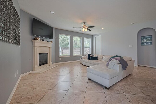 Building Photo - 6142 Harmony Park Lane