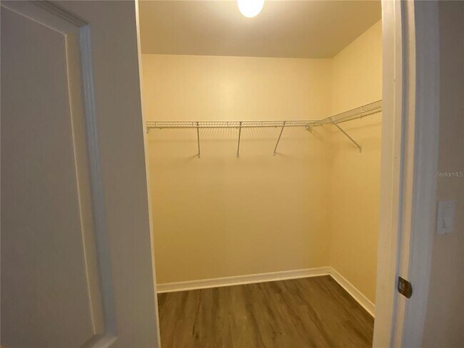 Building Photo - 1161 Barbour Ave