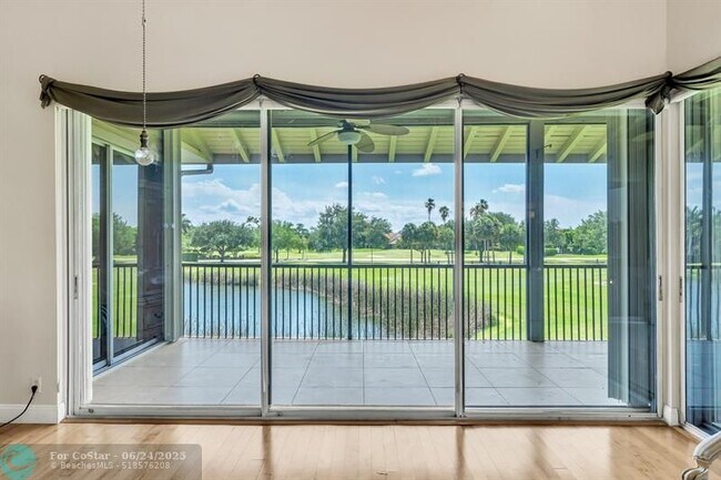 Building Photo - 7644 Elm Ridge Dr