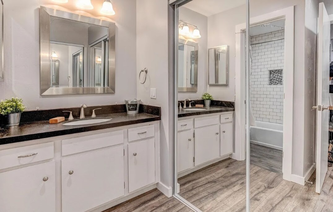 Building Photo - 8027 Caminito de Pizza