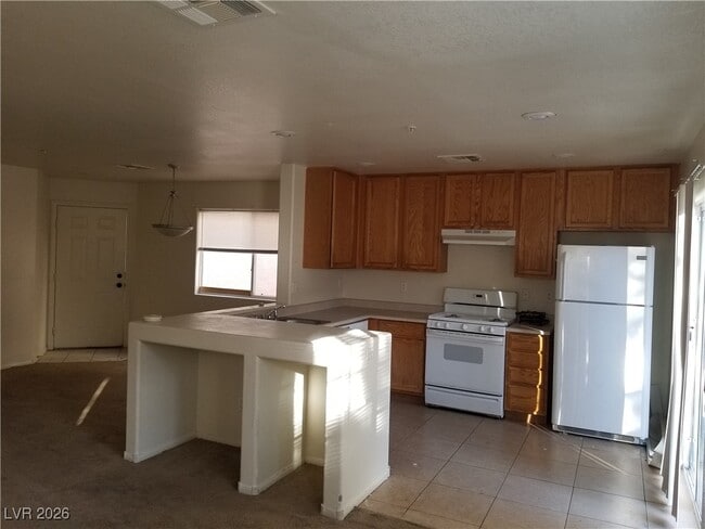 Building Photo - 3123 Inlet Bay Ave